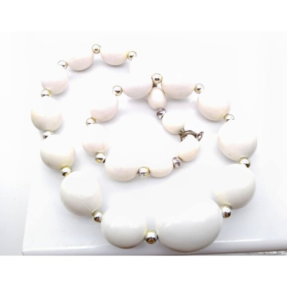 Vintage White Lucite Beaded Necklace with Silver Tone Spacers for a Classic - Picture 2 of 3